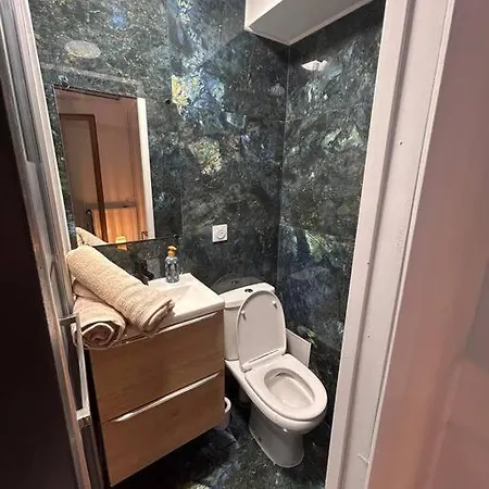 Апартаменты Petit Et Son Abrite