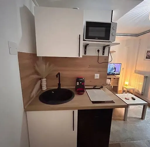 Petit Et Son Abrite Apartment